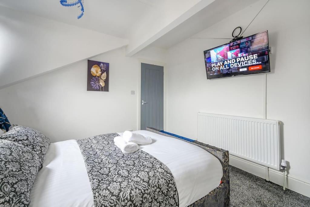 -16Pt- For Your Relaxed & Cosy Stay & Free Parking Лидс Экстерьер фото